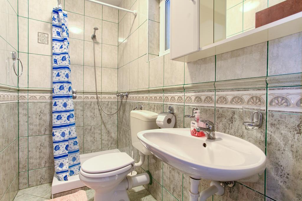 Apartments Vlatko Крк Экстерьер фото